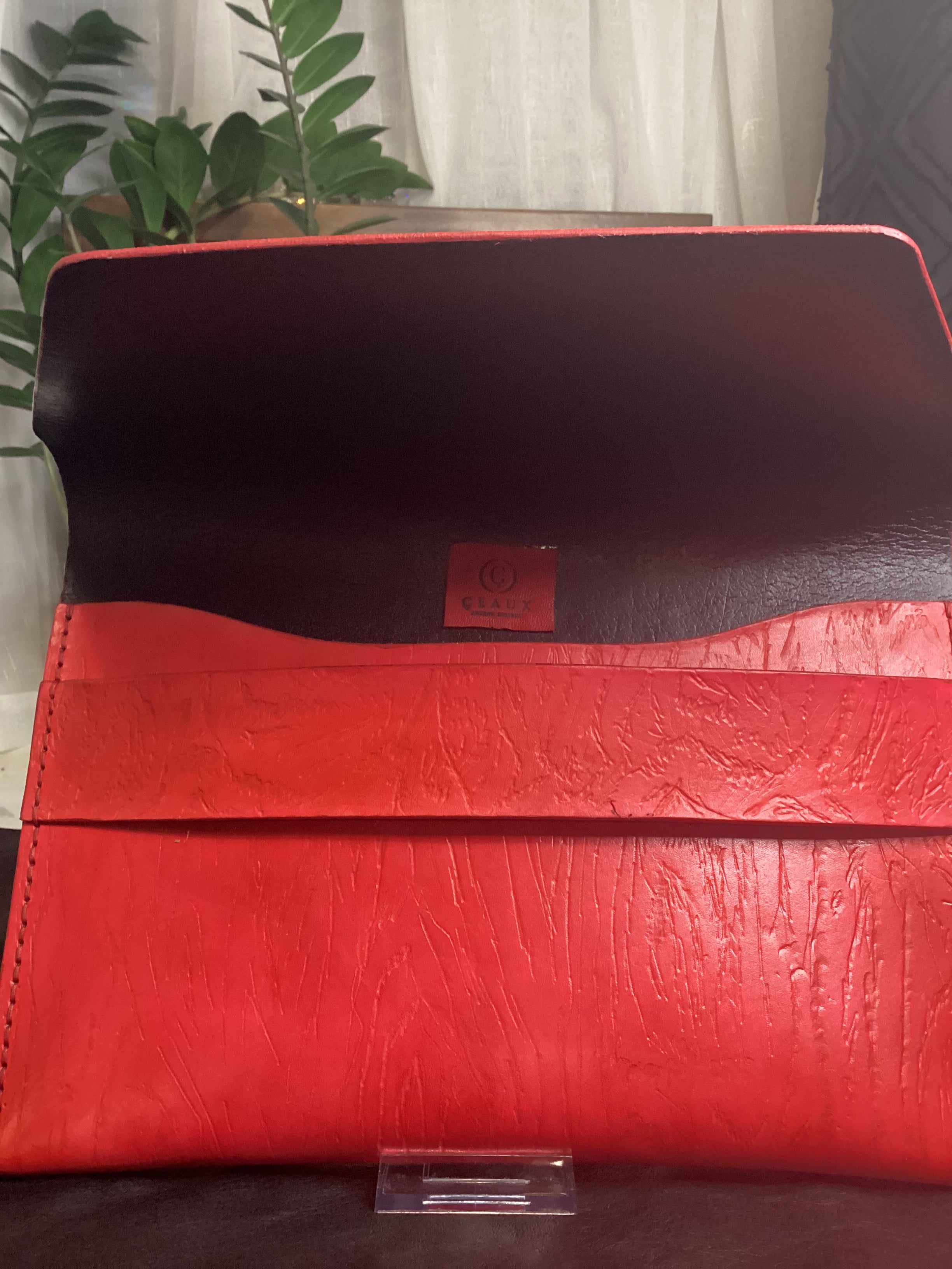 ÉLAN No. 06 — ROUGE